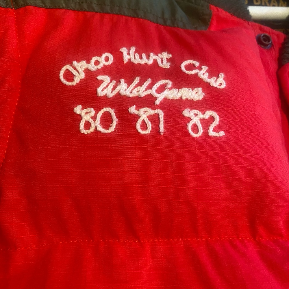 Akoo hunt club puffer vest size XL